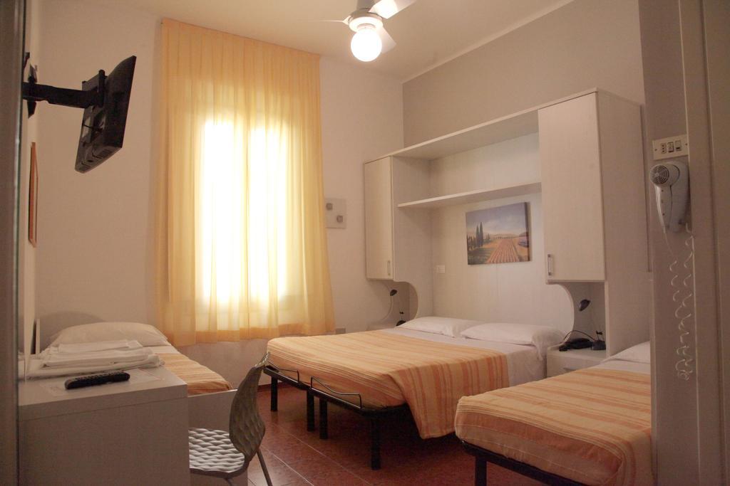 Hotel Gardenia Forlì Szoba fotó