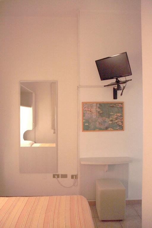 Hotel Gardenia Forlì Szoba fotó