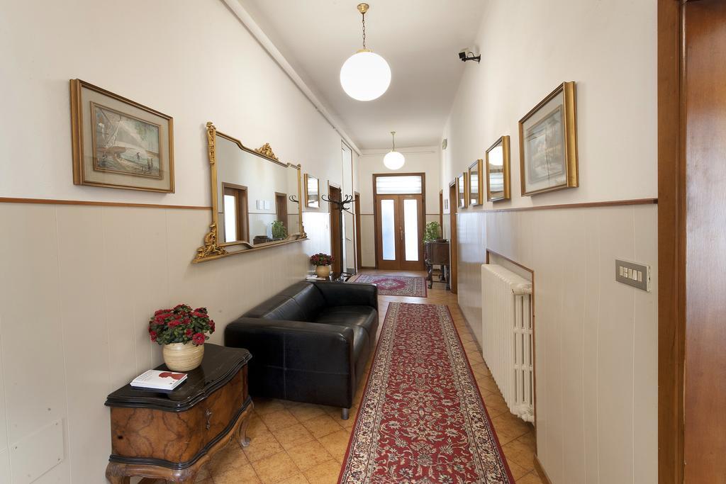 Hotel Gardenia Forlì Kültér fotó