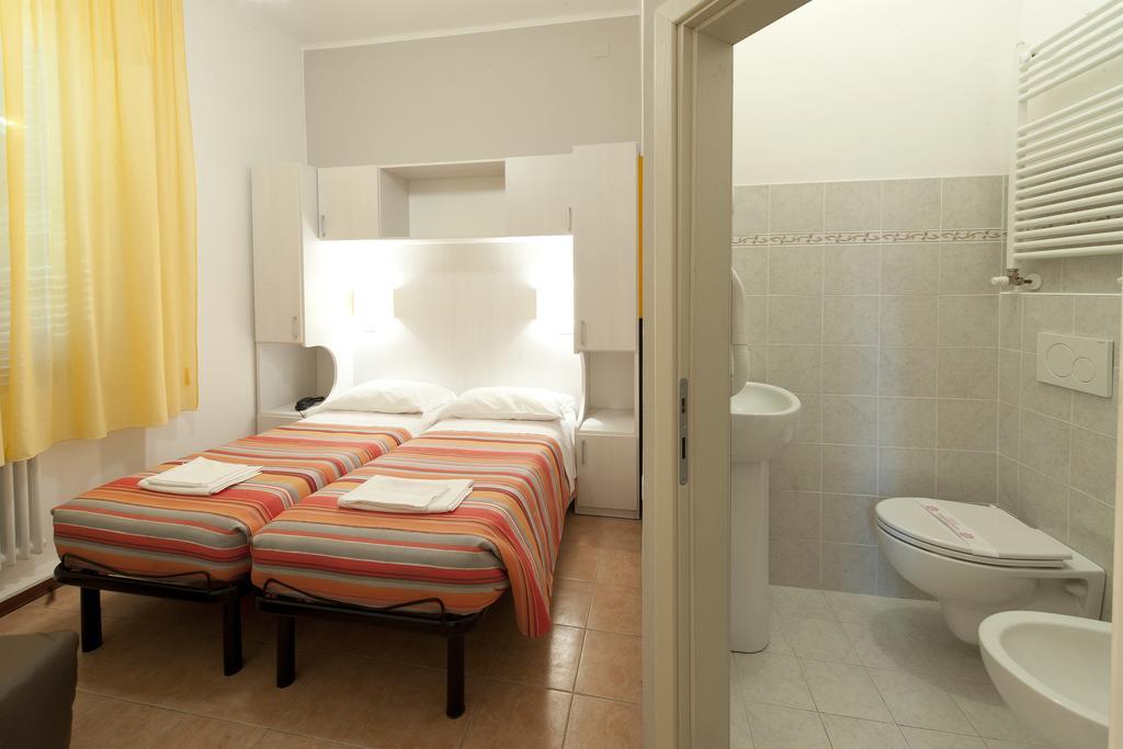 Hotel Gardenia Forlì Kültér fotó
